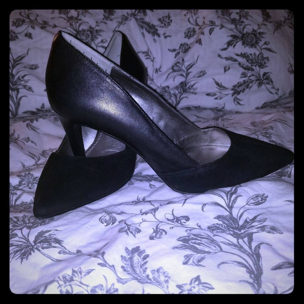 BCBG black heels